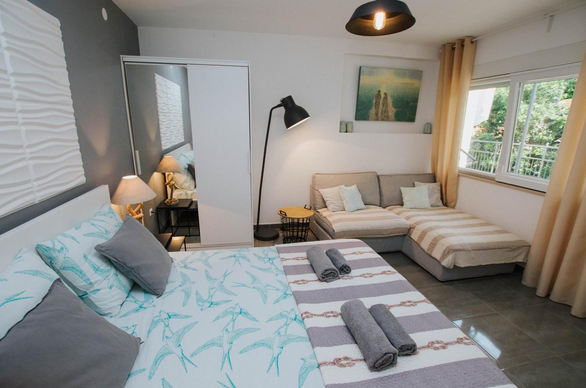 Mamma Mia Apartments-City Center Hvar Town Eksteriør bilde