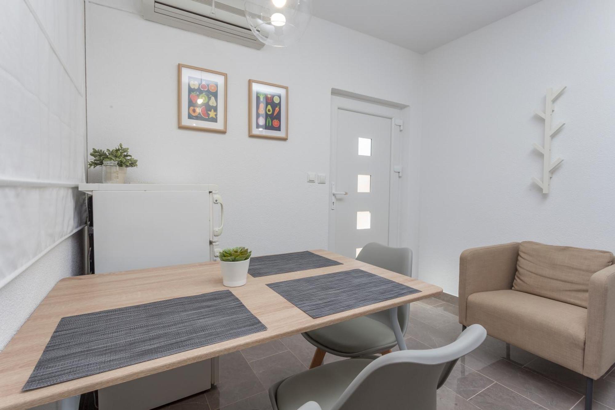 Mamma Mia Apartments-City Center Hvar Town Eksteriør bilde