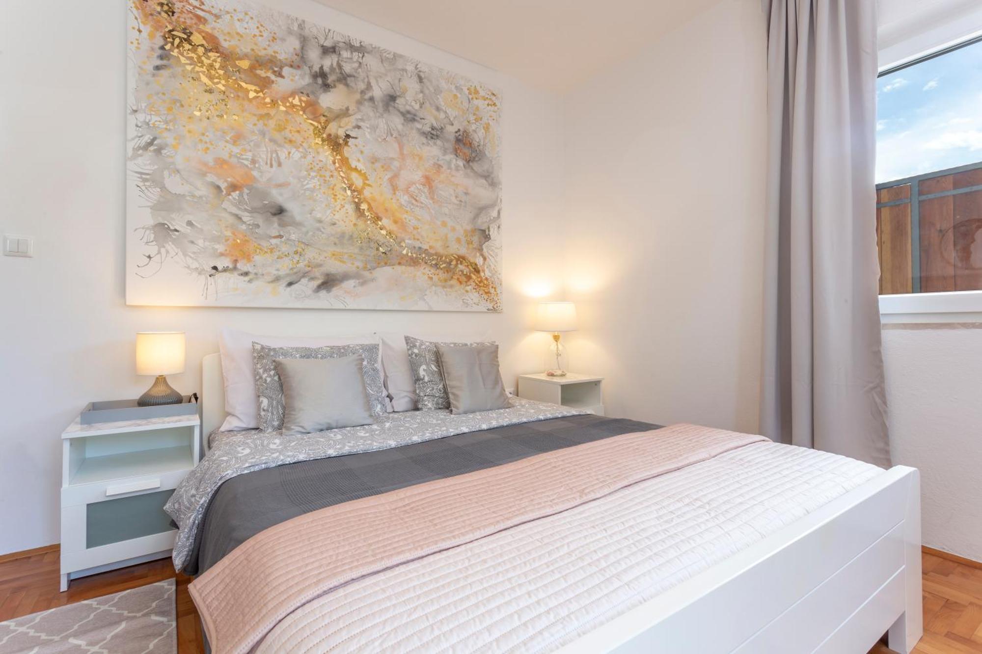 Mamma Mia Apartments-City Center Hvar Town Eksteriør bilde