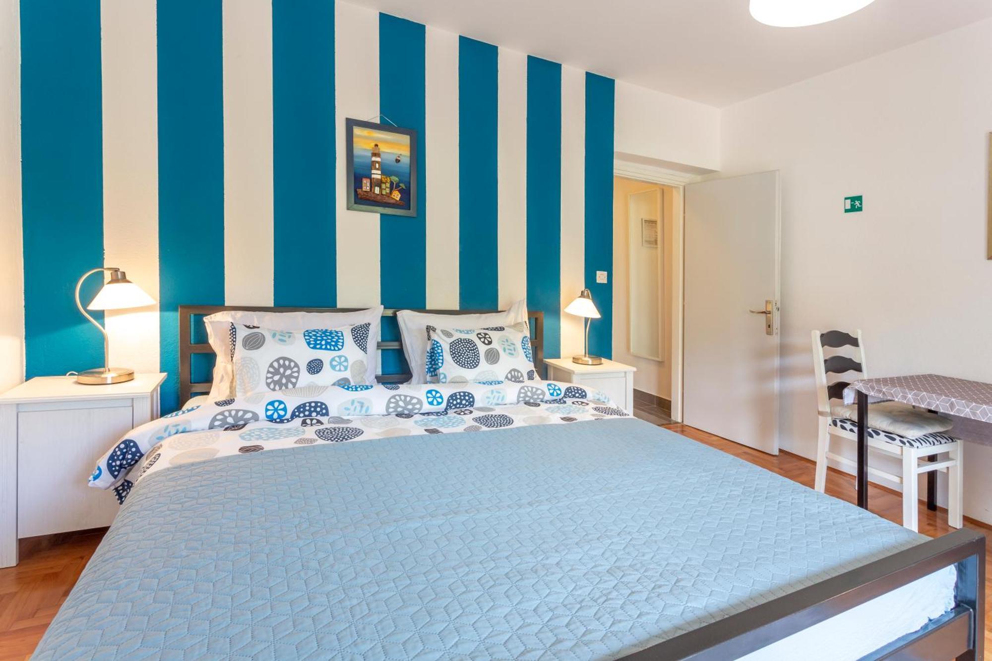 Mamma Mia Apartments-City Center Hvar Town Eksteriør bilde