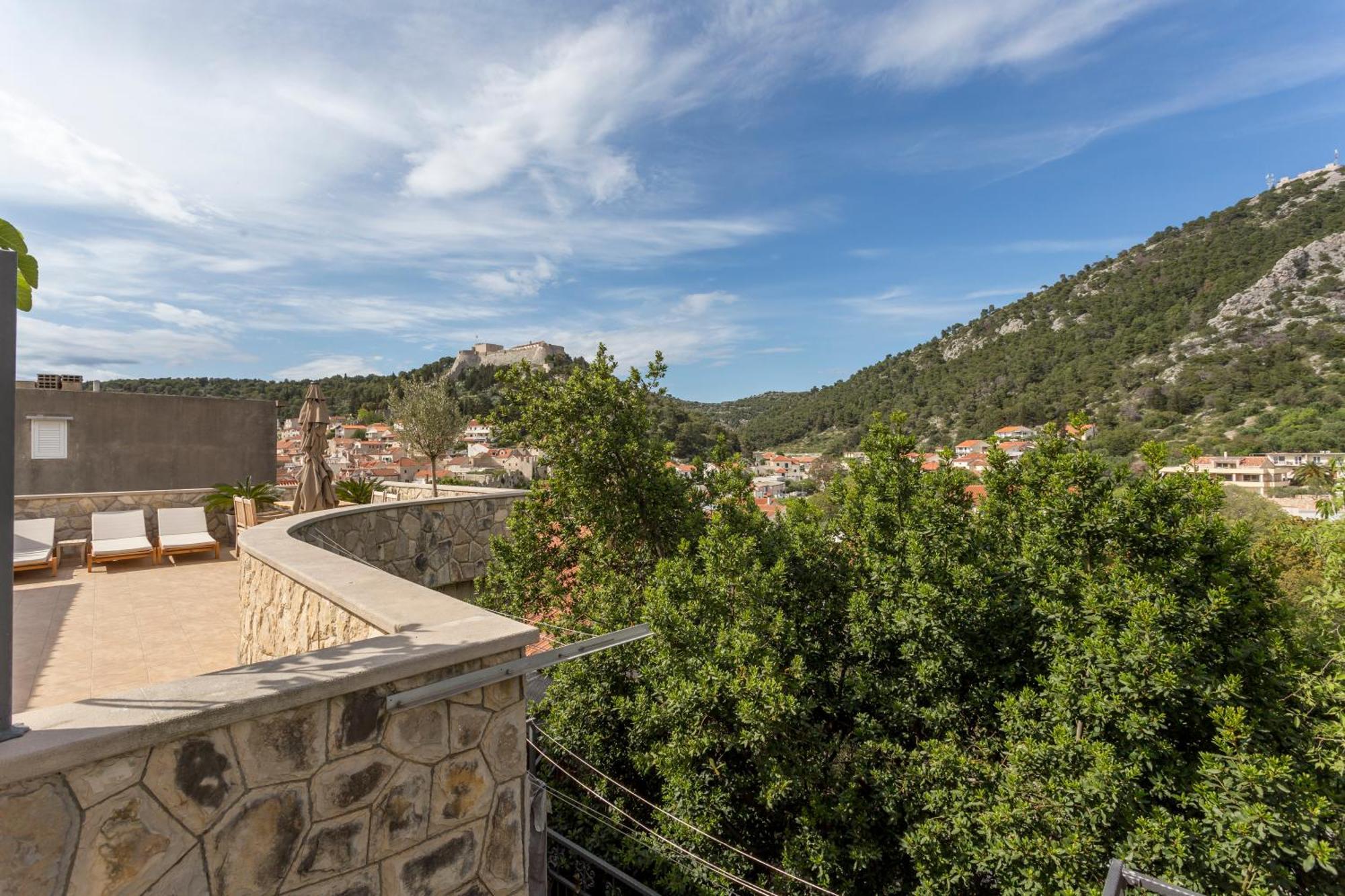 Mamma Mia Apartments-City Center Hvar Town Eksteriør bilde