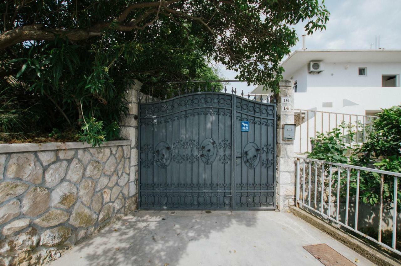 Mamma Mia Apartments-City Center Hvar Town Eksteriør bilde