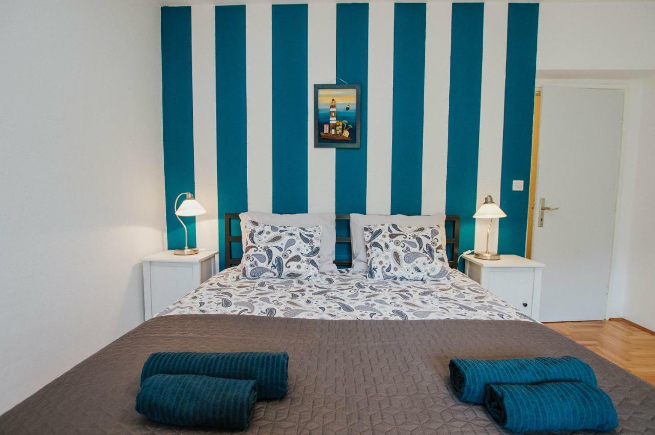 Mamma Mia Apartments-City Center Hvar Town Eksteriør bilde